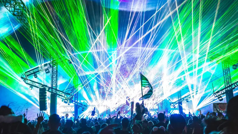 Overwhelming Rave What to Expect at Your First Gig (No, It’s Not What Movies Show ...